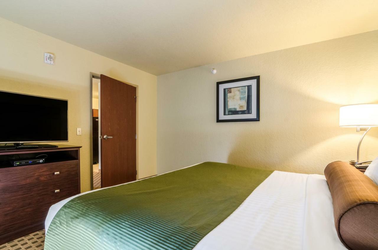 Cobblestone Inn And Suites - Eaton Kültér fotó