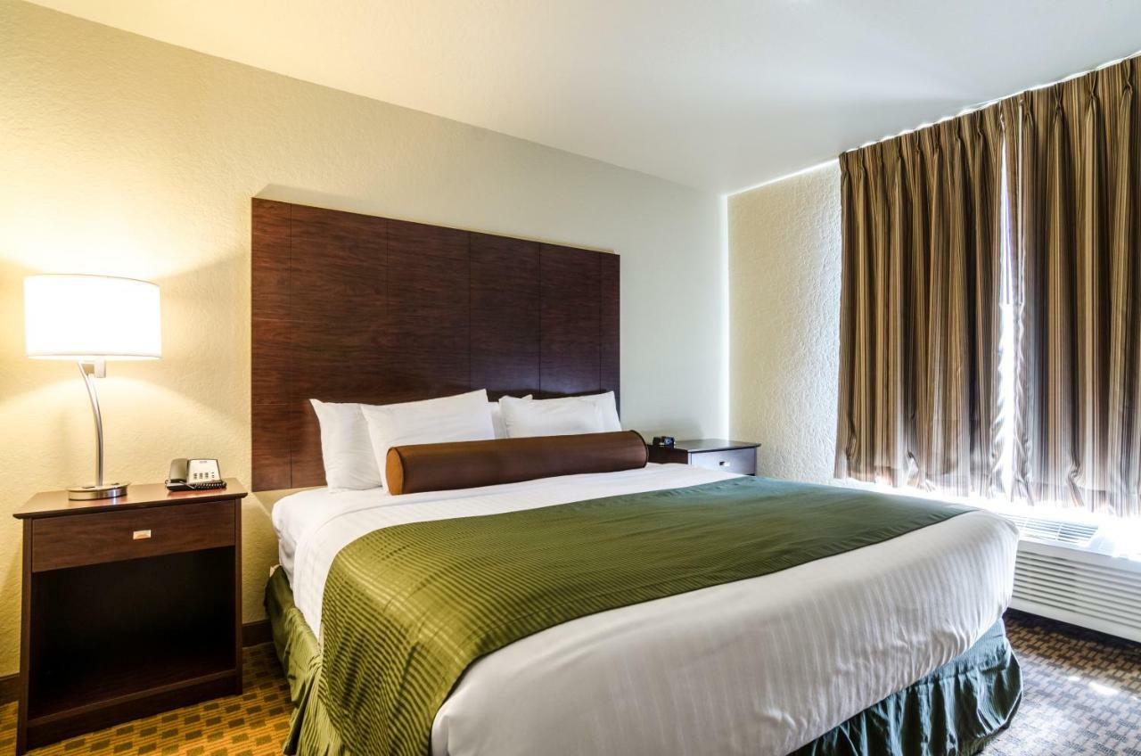 Cobblestone Inn And Suites - Eaton Kültér fotó