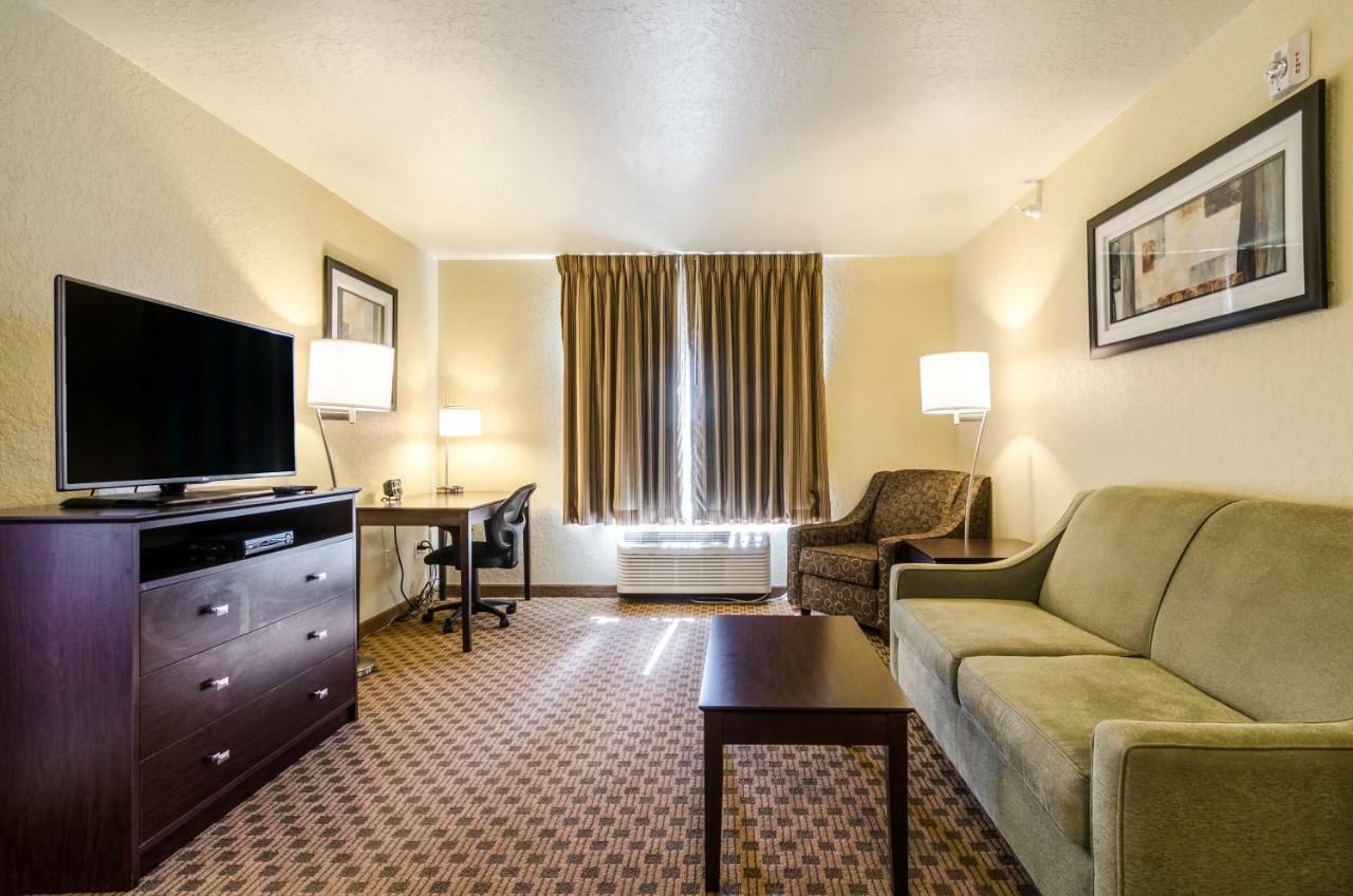 Cobblestone Inn And Suites - Eaton Kültér fotó
